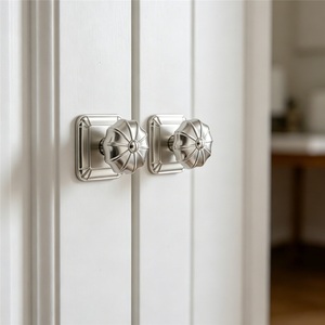 Poignée en alliage de zinc style crème, motif citrouille américaine, à trou unique, luxe léger, rétro, pour tiroir de meuble et porte de placard Dingxin - Product Image 3