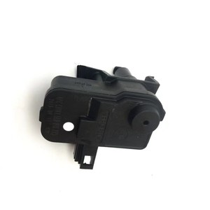 ฝาปิดถังน้ำมันมอเตอร์ล็อคเกอร์ Lingdu New Polo, Fabia, Octavia, T-Roc รุ่น 5LD 810 773 - Product Image 1
