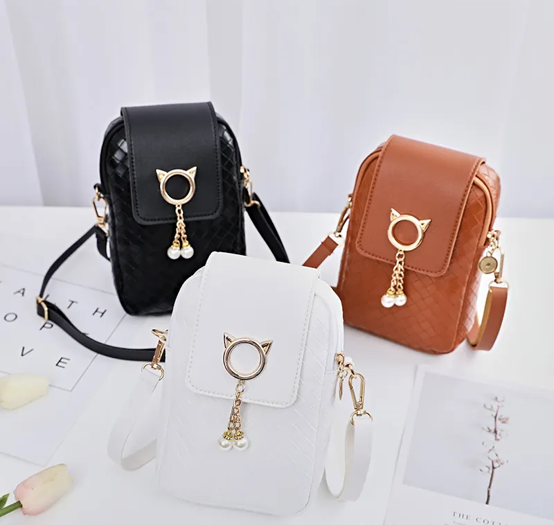 2024 Phone Bags for Women Pearl Tassel Cover Type Female Handbag Single Shoulder Bag Crossbody Bag High Quality PU Polyester