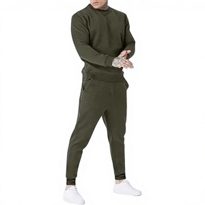 Conjunto Deportivo Informal para Hombre, Sudadera con Capucha y Pantalones Jogger, Color Verde Oliva, 100% Algodón, Transpirable - Product Image 5