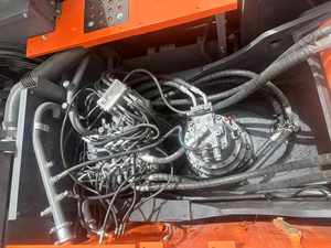 Excavatrice d'occasion Hitachi ZX360, 36 tonnes, sur chenilles, moteur et boîte de vitesses, stock Chine, disponible pour rapport - Product Image 3