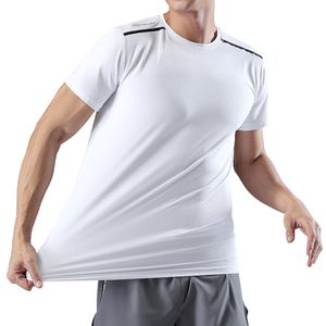 T-shirt sportiva casual da uomo a maniche corte per fitness e allenamento, ad asciugatura rapida, altamente elasticizzata e traspirante, ideale per la corsa e l'uso in <span class=keywords><strong>palestra</strong></span> - OEM&ODM - Product Image 3