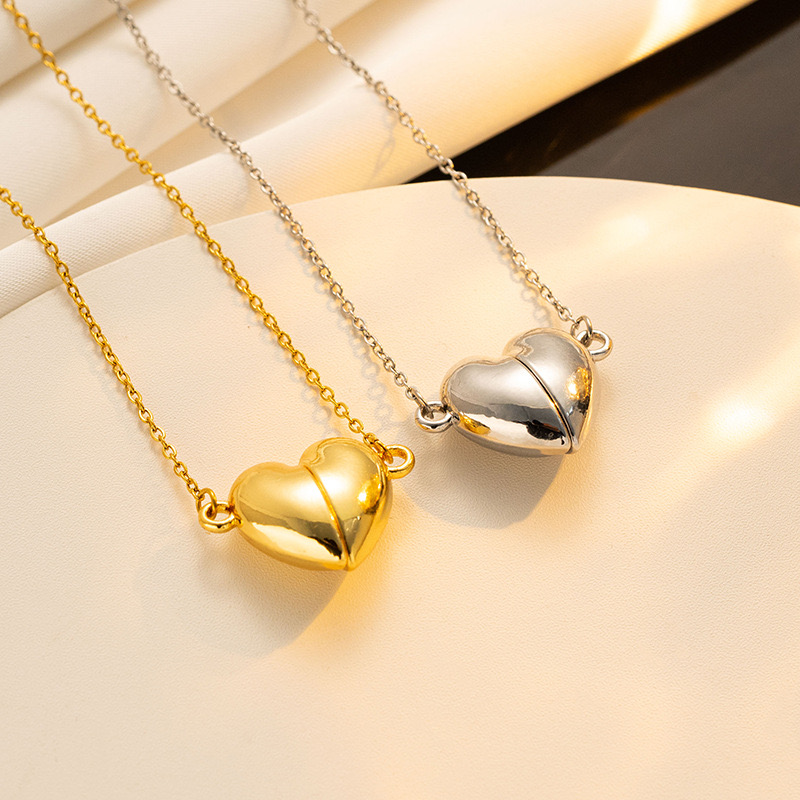 ★PEARLY MORE★ Heart Magnet Drop Necklace CG632_EC7253?$crop1254$