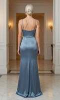 Robe de soirée bleu acier en satin à fines bretelles, ceinture à plumes, fente diagonale haute, longueur ras du sol, robe de bal OEM