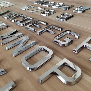 Modern Silver Chrome Gloss Finish 7X5 cm ABS <strong>Plastic</strong> Sign Adhesive Lettering Sticker Car Emblem Badge Chrome Number Plate <strong>Letter</strong> - Product Image 3