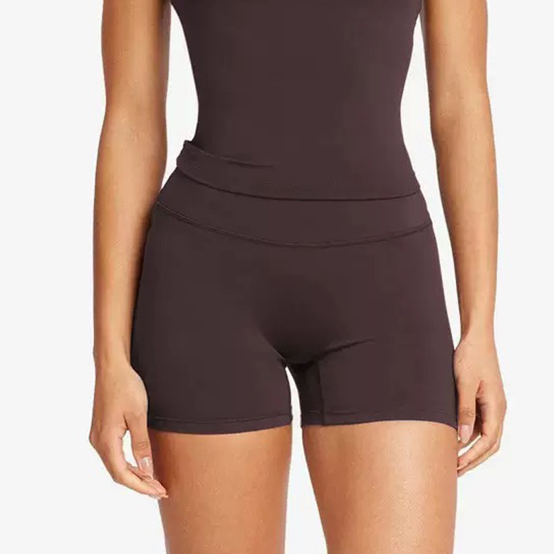 Pantalones cortos morado oscuro