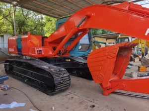 Excavadora de Cadena Larga Hitachi EX200LC-2 de Segunda Mano, Pintura Original, Excavadora de 20 Toneladas para Proyectos de Construcción - Product Image 6