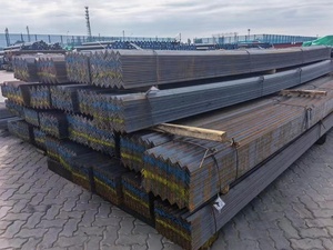 Trouver des prix similaires pour les angles en acier galvanisé 2x2, profilés en acier à rainures, angles en acier, tailles et prix des angles en métal - Product Image 5