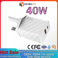 Chargeur mural pour téléphone 40W avec prise britannique, double port, blanc et noir, haute qualité, logo personnalisé, prix de gros, charge rapide