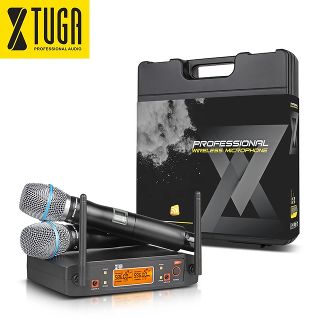 Professional UHF Wireless 2 Handheld Microphone System for Karaoke