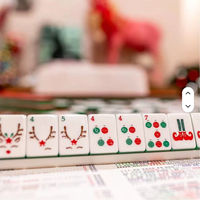 Set Mahjong Akrilik Merah Amerika 160 Ubin Edisi Natal 4 Pemain Permainan Kocok Kartu Portabel OEM