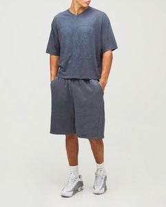 Ensemble short et t-shirt ample imprimé respirant en charbon de bois pour homme, avec broderie vieillie et appliqués, style décontracté pour l'été - Product Image 4
