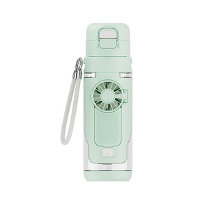 Nouveau ventilateur portable en Tritan, avec une grande capacité de 700 ml et deux options de boisson pour le gobelet. - Product Image 5