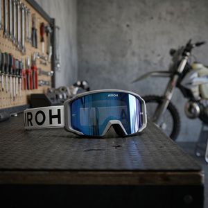 Maschera Airoh Sport Style Google Blast Xr1 Cross con telaio in plastica e lenti a specchio ottico - Product Image 3