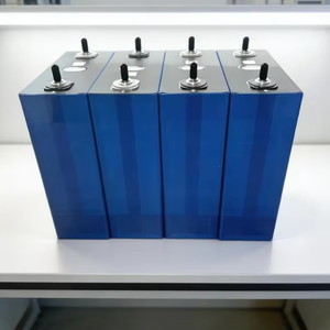 แบตเตอรี่ลิเธียมไอรอนฟอสเฟต EU Stock Sunwoda 3.2V 280Ah 314Ah 8000 รอบการใช้งาน สำหรับพลังงานแสงอาทิตย์ รถบ้าน เรือยอชท์ ใช้งานนอกกริด - Product Image 3