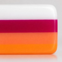 Ensemble de Mahjong américain de luxe de 160 pièces, tuiles en acrylique orange à 4 couches avec supports et jokers, jeu de Mahjong moderne pour la famille et les voyages