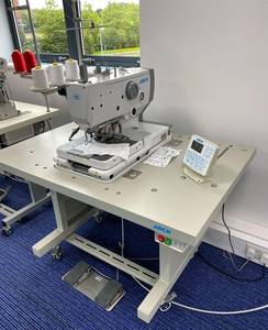 <span class=keywords><strong>จักร</strong></span>เย็บ<span class=keywords><strong>รังดุม</strong></span>อัตโนมัติคุณภาพสูง รุ่น Jack 9820 ระบบคอมพิวเตอร์ ขับเคลื่อนโดยตรง ใช้กับ<span class=keywords><strong>จักร</strong></span>เย็บ<span class=keywords><strong>รังดุม</strong></span> Phoenix <span class=keywords><strong>ราคา</strong></span> - Product Image 3