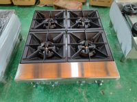 Cuisinière à gaz commerciale robuste de 36 pouces à 6 brûleurs en acier inoxydable avec mode de réduction du bruit et d'économie d'énergie pour restaurant