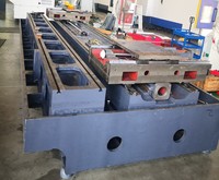 Fraiseuse et perceuse automatique pour profilés en aluminium
