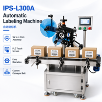 Machine d'étiquetage de cartes en ligne IPS-L300A, haute précision 0,1 mm, PLC avec convoyeur, applicateur d'étiquettes autocollantes automatique