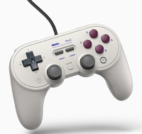 Manette filaire 8Bitdo Pro 2 82BD édition blanche rétro, contrôleur de jeu USB compatible avec PC et consoles.