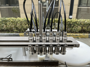 Machine à laver les bouteilles en verre et plastique, outil de lavage à <span class=keywords><strong>jet</strong></span> d'<span class=keywords><strong>air</strong></span> ajustable de 50-500ml, 2 pièces - Product Image 2