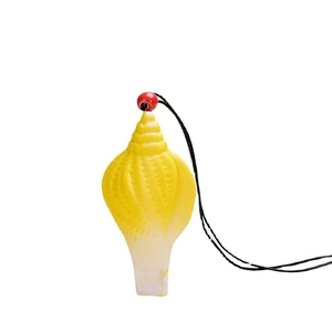 Pendentif sifflet en céramique colorée en forme de coquillage dégradé pour enfants, jouet musical - Product Image 1