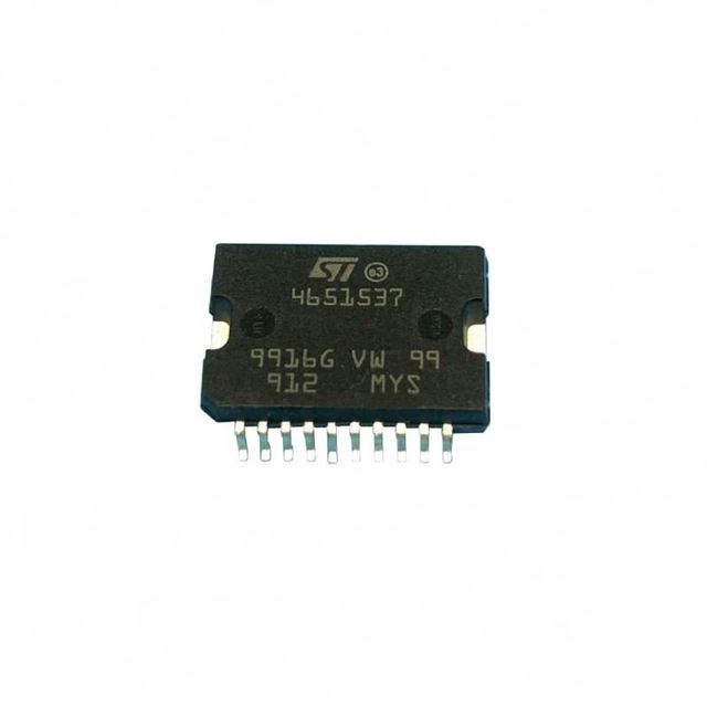 New and Original L9825 IC Chip Integrated Circuit Automotive Computer Board Controller Chip L9825TR