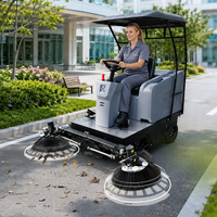 Balayeuse autoportée haute performance KM 190/130 R Bp Classic Karcher, largeur de balayage 1 900 mm, avec auvent métallique et bac de collecte 140 L