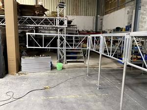 Structure modulaire en aluminium argent/noir certifiée TFR TUV pour présentoirs extérieurs avec connexion rapide pour événements - Product Image 2