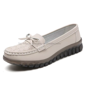 Women's Spring New Large Size Comfortable Lazy <b>Shoes</b> Slip-on <b>Soft</b>-Soled <b>Shoes</b> That Don'T Tire Your Feet for Mothers - Product Image 5