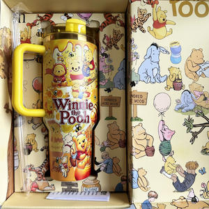 แก้วเก็บความร้อนลายการ์ตูนหมีสีเหลือง ขนาด 40 ออนซ์ พร้อมกล่องของขวัญ รับผลิตตามสั่ง ขายส่ง มีสินค้าในสต็อก - Product Image 3