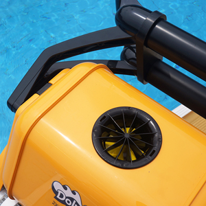 Nettoyeur de <span class=keywords><strong>piscine</strong></span> robotisé commercial, machine de nettoyage automatique de <span class=keywords><strong>piscine</strong></span> pour les grandes piscines publiques et de compétition - Product Image 3