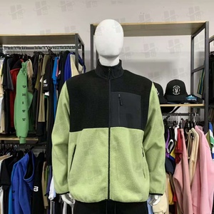 Op maat gemaakte geborduurde kleding patchwork hoge kwaliteit fabrikant winter dikke warme geverfde polar sherpa <span class=keywords><strong>fleece</strong></span> heren ritsjas - Product Image 4