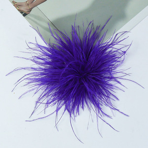 Broche élégante à motif floral en plumes de 15 cm, vente chaude transfrontalière, bijoux unisexes faits à la main, accessoires de vêtements DIY, pince à <span class=keywords><strong>cheveux</strong></span> - Product Image 5