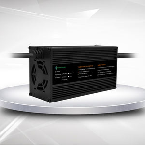 <span class=keywords><strong>Chargeur</strong></span> de batterie au lithium 42V pour scooter à deux roues, <span class=keywords><strong>chargeur</strong></span> de <span class=keywords><strong>hoverboard</strong></span> pour planche à roulettes électrique, <span class=keywords><strong>chargeur</strong></span> de vélo électrique, <span class=keywords><strong>chargeur</strong></span> de voiturette de golf - Product Image 2