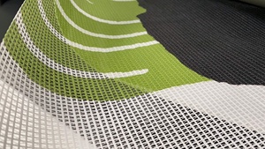 Tùy chỉnh màu sắc kích thước lớn in kỹ thuật số ngoài trời PVC hàng rào lưới quảng cáo banner với grommets - Product Image 3