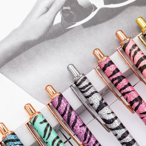 Stylos mignons pour femmes, fantaisie pour femmes et filles, pailletés avec corps métallique, rétractables, tendance, jolis, en vrac, pour le bureau, avec pointe moyenne - Product Image 3