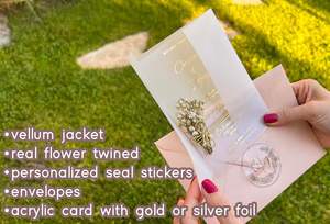 Set di Inviti Matrimoniali in Acrilico con Copertina in Lamina Dorata Buste Trasparenti con Fiori e Adesivi per la Festa della Mamma e Natale - Product Image 3