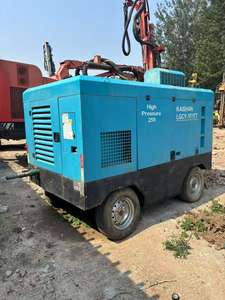 Compresseur d'air à vis portable d'<span class=keywords><strong>occasion</strong></span> 162 kW, moteur diesel CAT, machine lubrifiée - Product Image 4