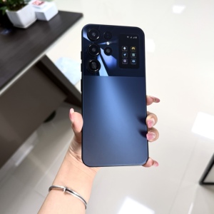 สมาร์ทโฟน S26 Ultra 5G รุ่นใหม่ของแท้หน่วยความจำ16GB+1TB หน้าจอ HD ขนาด7.3นิ้วความถี่120Hz ระบบปฏิบัติการแอนดรอยด์ซีพียู15คอร์ชาร์จเร็ว100W รองรับ CDMA - Product Image 2