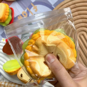 Juguete Antiestrés de Silicona de Grado Alimenticio en Forma de Hamburguesa Súper Gruesa, con Capas y Características Sensoriales de Agua para Niños - Product Image 2