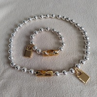 Collier espagnol UN50, design à perles rondes, style européen et américain. Vous pouvez demander un devis au vendeur.