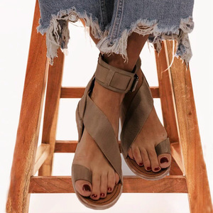<span class=keywords><strong>Sandalias</strong></span> Bohemias de juanete para <span class=keywords><strong>mujer</strong></span>, zapatos planos de tacón plano con punta abierta, de PU, color negro, caqui y café, para uso diario - Product Image 2