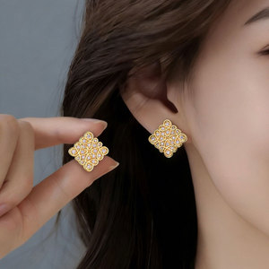 Geometric Cuff Earrings Copper Alloy Micro Inlaid Zircon Gold Plated Party Jewelry Women's Fashion Earrings - Product Image 2