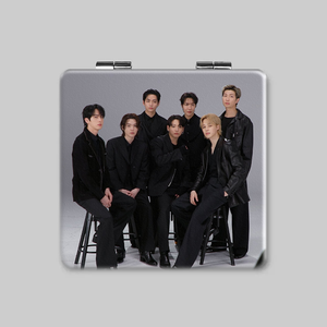 Specchio Portatile Pieghevole Quadrato Bifacciale ARIRANG per il World Tour 2026 degli Idol KPOP Bangtan Boys - Product Image 2