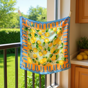 Foulard Quadrato Limone 70x70cm con Stampa Frutta, Accessorio Moda - Product Image 2