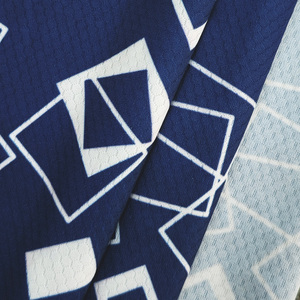 Nuovo Tessuto a Rete Jacquard con Stampa Geometrica in Poliestere 100% Traspirante per Abbigliamento Sportivo Femminile e Rivestimenti Auto - Product Image 5