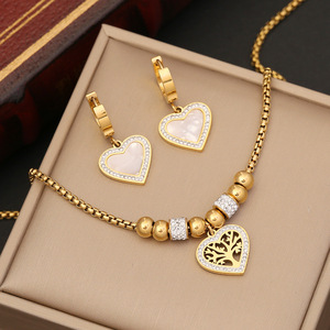 <span class=keywords><strong>Conjunto</strong></span> <span class=keywords><strong>de</strong></span> Joyería Fina para Mujer, Collar, Pulsera y Aretes <span class=keywords><strong>de</strong></span> Acero Inoxidable con Circonitas, Chapado en Oro <span class=keywords><strong>de</strong></span> 18K, Estilo Cubano - Product Image 3