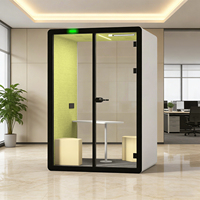 Cabine insonorisée pour réunions privées au bureau avec structure en acier, design moderne pour immeubles de bureaux et hôtels, prête pour la webcasting